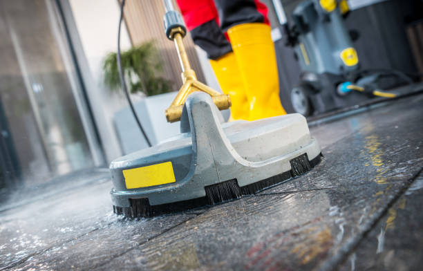 Best Commercial Pressure Washing  in Carson, WA